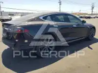 2016 Tesla Model S photo