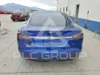 2016 Tesla Model S фото