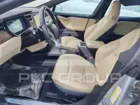 2016 Tesla Model S photo