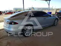 2016 Tesla Model S фото