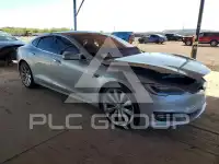 2016 Tesla Model S фото