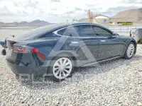 2016 Tesla Model S фото