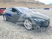 2016 Tesla Model S фото