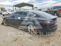 2016 Tesla Model S фото