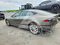 2016 Tesla Model S фото