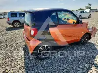 2016 Smart FORTWO фото