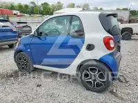 2016 Smart FORTWO photo
