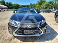 2016 Lexus ES300 photo