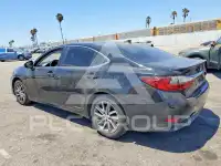 2016 Lexus ES300 фото