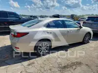 2016 Lexus ES300 photo