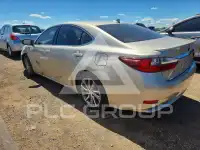 2016 Lexus ES300 photo