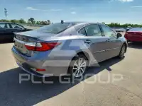 2016 Lexus ES300 photo