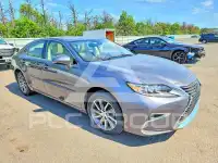 2016 Lexus ES300 photo