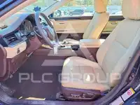 2016 Lexus ES350 photo