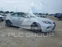2016 Lexus ES350 photo