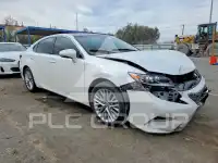 2016 Lexus ES350 photo