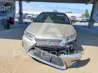 2016 Lexus ES350 photo