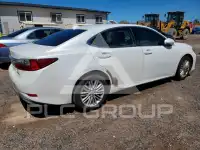 2016 Lexus ES350 photo