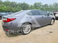 2016 Lexus ES350 photo