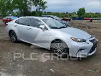 2016 Lexus ES350 photo