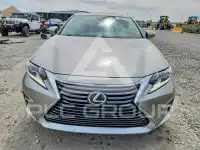 2016 Lexus ES350 фото