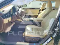 2016 Lexus ES350 photo
