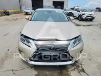 2016 Lexus ES350 фото