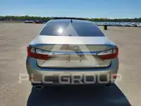 2016 Lexus ES350 photo