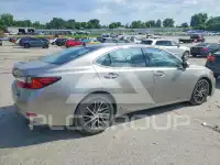 2016 Lexus ES350 photo