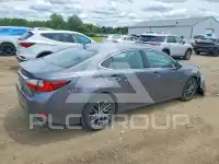 2016 Lexus ES350 photo