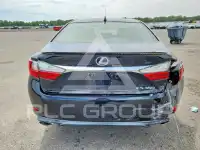 2016 Lexus ES350 photo