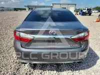 2016 Lexus ES350 photo