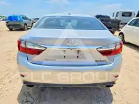 2016 Lexus ES350 photo