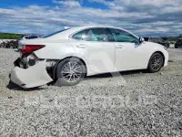 2016 Lexus ES350 photo