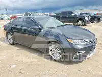 2016 Lexus ES350 photo