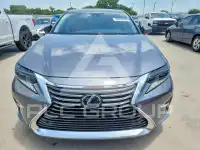 2016 Lexus ES350 фото
