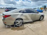 2016 Lexus ES350 photo