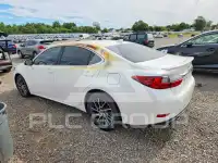 2016 Lexus ES350 photo