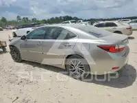 2016 Lexus ES350 photo