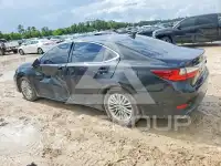 2016 Lexus ES350 photo