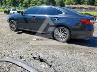 2016 Lexus ES350 photo