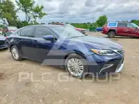2016 Lexus ES350 фото