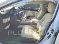 2016 Lexus ES350 photo