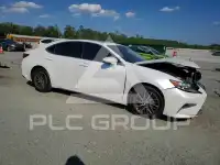 2016 Lexus ES350 photo