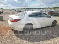 2016 Lexus ES350 photo
