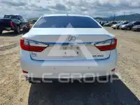 2016 Lexus ES350 photo