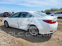 2016 Lexus ES350 photo