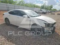2016 Lexus ES350 photo