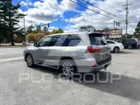 2016 Lexus LX570 photo