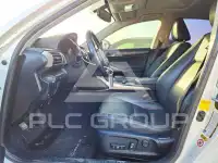 2016 Lexus IS photo